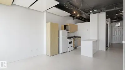 Interior photo 3 of #1707 10024 JASPER AV NW