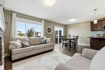 Interior photo 4 of 2220 CASEY CR SW