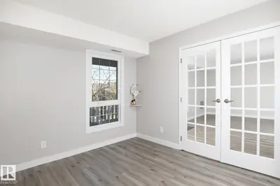 Interior photo 4 of 5816 172 ST NW