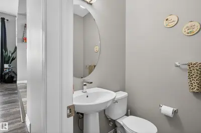 Interior photo 4 of 9847 220 ST NW