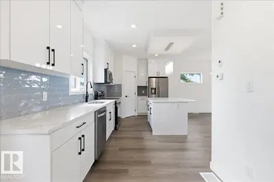 Interior photo 2 of 5023 47ave