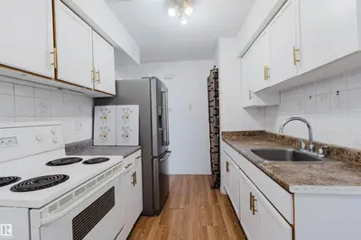 Interior photo 4 of #4 14310 80 ST NW