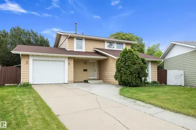 Interior photo 1 of 6816 40 AV NW