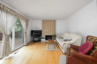 Interior photo 3 of 6816 40 AV NW