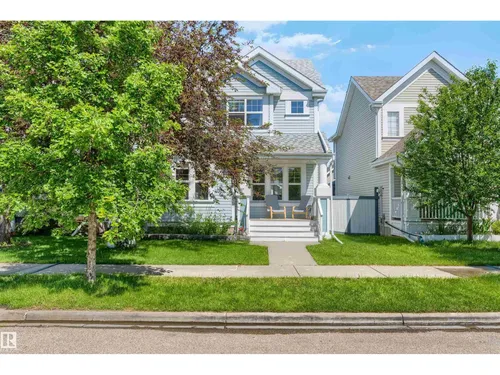 7824 14 AV SW, Edmonton - $489,900
