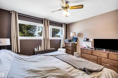 Interior photo 3 of 3619 110 AV NW
