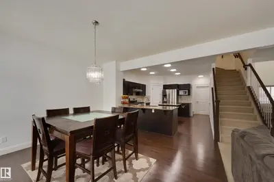 Interior photo 3 of 6131 10 AV SW