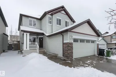 Interior photo 1 of 6131 10 AV SW