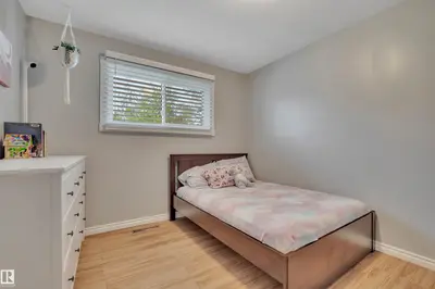 Interior photo 2 of 76 MERRYWOOD CR
