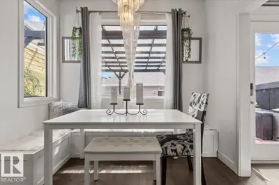 Interior photo 3 of 5213 22 AV SW