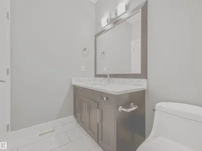 Interior photo 3 of 1090 ARMITAGE CR SW