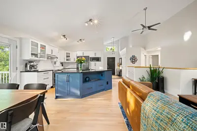 Interior photo 2 of #19 51317 HGHWAY 60