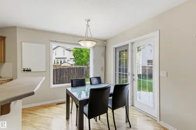Interior photo 3 of 391 FOXBORO DR
