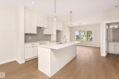 Interior photo 1 of 8531 96 AV