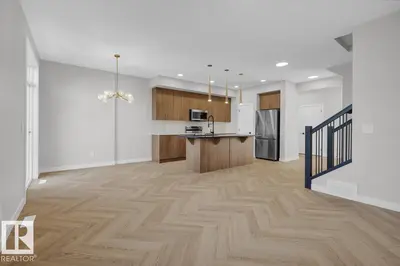 Interior photo 2 of 8290 Kiriak LO SW