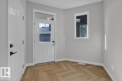 Interior photo 1 of 8290 Kiriak LO SW