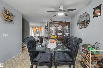 Interior photo 4 of 5724 143 AV NW