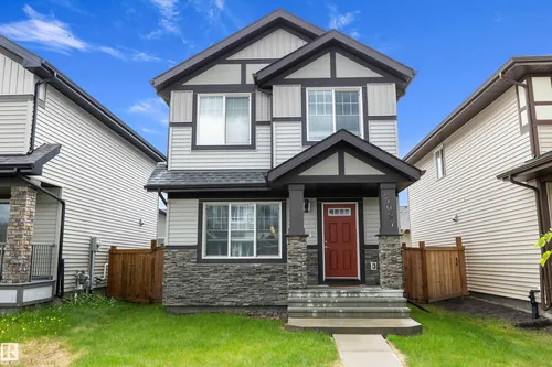 15927 13 AV SW, Edmonton - $499,900