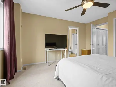 Interior photo 4 of #88 5001 62 ST