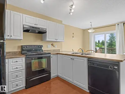 Interior photo 2 of #88 5001 62 ST