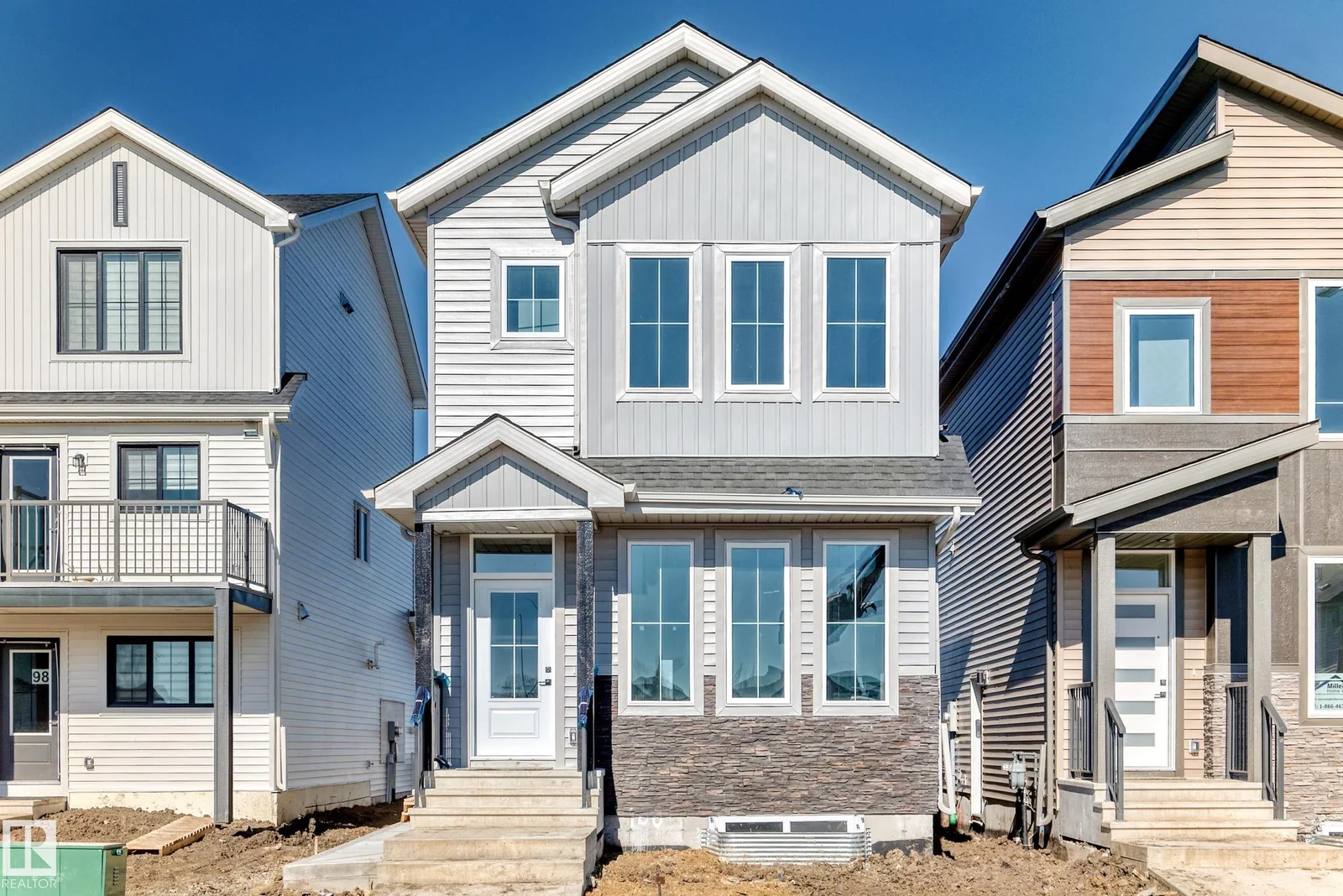 100 Elliott WD, Fort Saskatchewan - 5 bedroom Detached Single Family for sale