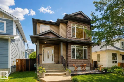 9320 81 AV NW, Edmonton - $739,900