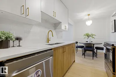 Interior photo 1 of 7D CALLINGWOOD CO NW