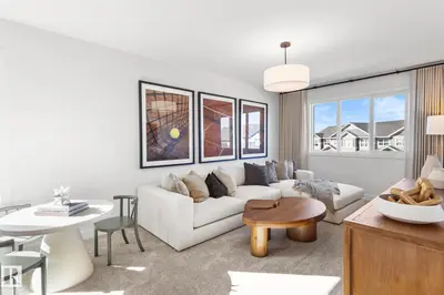 Interior photo 4 of 5314 HAWTHORN CL SW