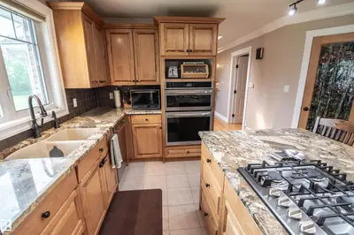 Interior photo 4 of 52102 RGE ROAD 280