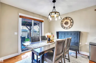 Interior photo 3 of 10114 93 Morinville ST