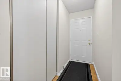 Interior photo 4 of 1107 62 ST NW