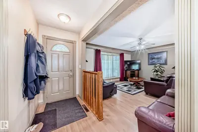 Interior photo 4 of 12137 44 ST NW NW