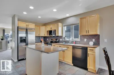 Interior photo 2 of 62 NAPLES WY