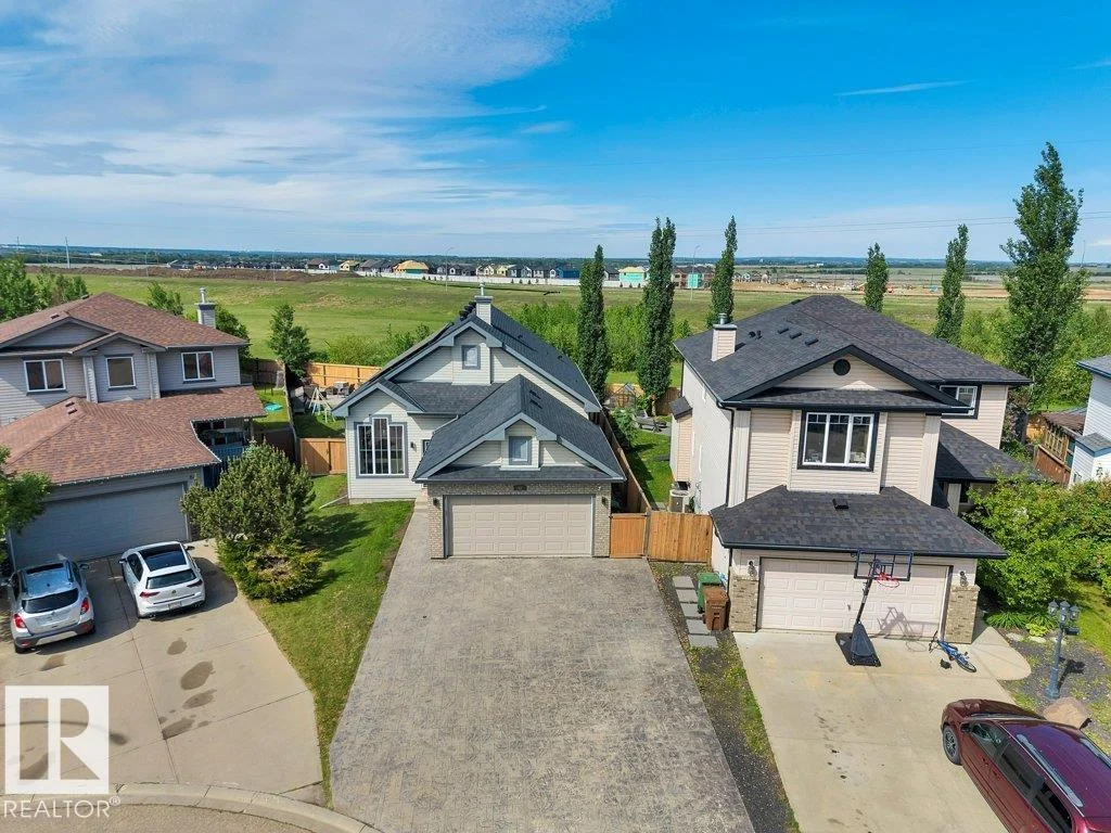 62 NAPLES WY, St. Albert - 3 bedroom Detached Single Family for sale