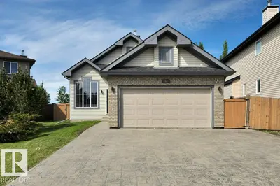 Interior photo 1 of 62 NAPLES WY