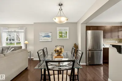 Interior photo 2 of 7318 22 AV SW