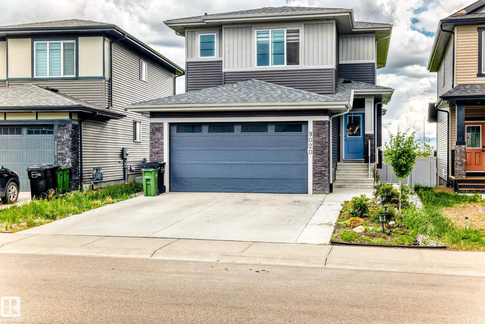 9020 183 AV NW, Edmonton - 5 bedroom Detached Single Family for sale