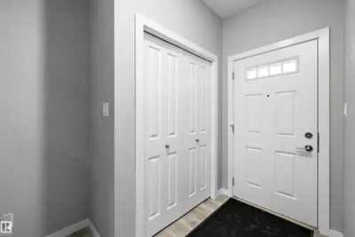 Interior photo 1 of 15927 13 AV SW