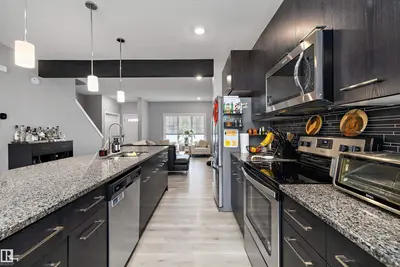 Interior photo 2 of 15927 13 AV SW
