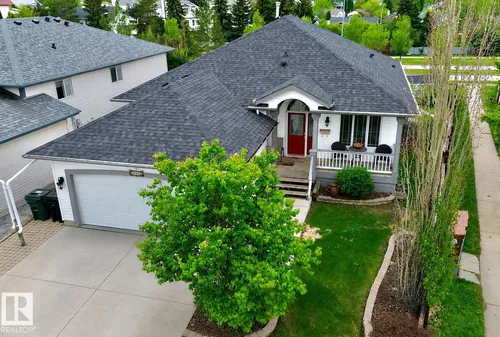 642 MEADOWVIEW CR, Sherwood Park - $679,900
