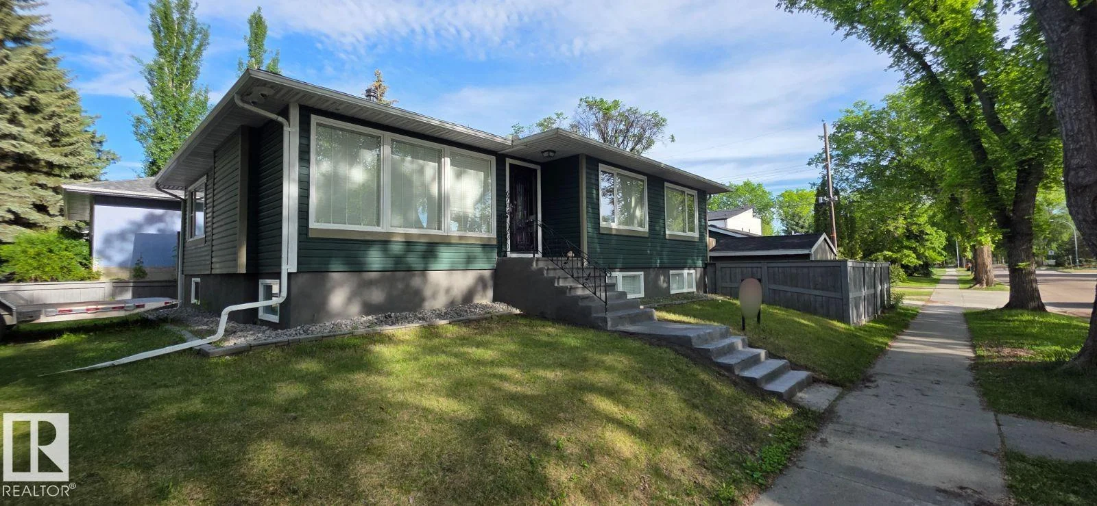 6704 93 ST NW, Edmonton - 5 bedroom Detached Single Family for sale
