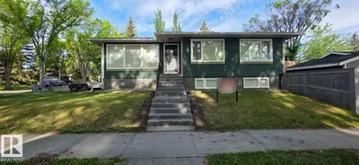 Interior photo 1 of 6704 93 ST NW