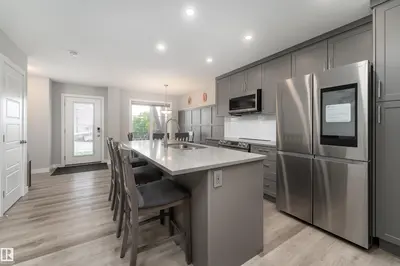 Interior photo 1 of 998 STILLWATER BV NW
