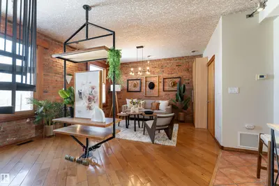 Interior photo 2 of #301 10141 95 ST NW