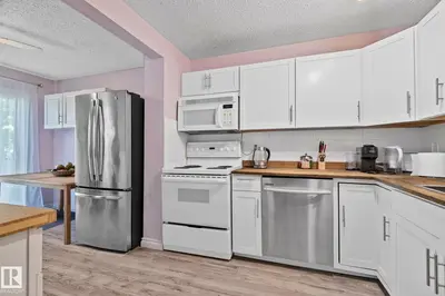 Interior photo 1 of 41 AKINSDALE