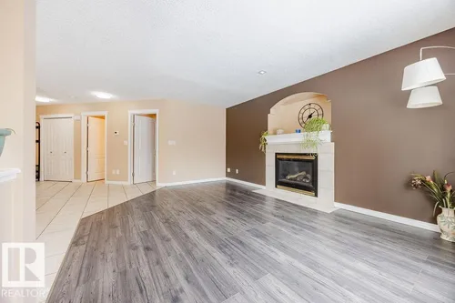 7 DOUCETTE PL, St. Albert - $549,900
