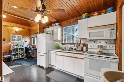 Interior photo 4 of 4820 48A AV