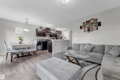 Interior photo 4 of 1532 33B ST NW