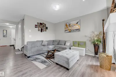 Interior photo 3 of 1532 33B ST NW