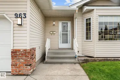 Interior photo 1 of 963 YOUVILLE DR W NW